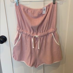 BNWT super cute, pink Gap terry romper - size S